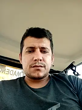 Snapshot of Adana1994 chatting on 12-17-24, 01:27 Adana1994 online show from 12-17-24, 01:27