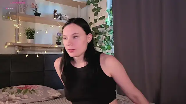 Snapshot of NaokoStifel chatting on 07-01-26, 01:17 NaokoStifel online show from 07-01-26, 01:17