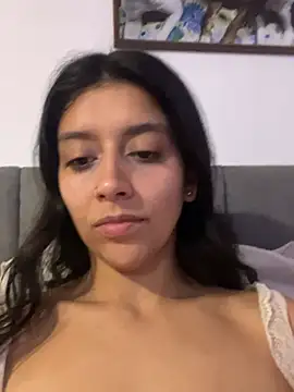 Snapshot of BrittanyDiaz chatting on 06-15-26, 03:40 BrittanyDiaz online show from 06-15-26, 03:40