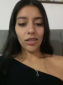 Snapshot of BrittanyDiaz chatting on 07-05-26, 03:11 BrittanyDiaz online show from 07-05-26, 03:11