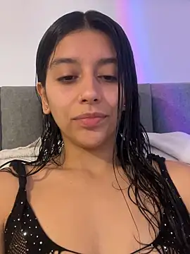 Snapshot of BrittanyDiaz chatting on 05-30-26, 08:03 BrittanyDiaz online show from 05-30-26, 08:03