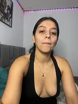 BrittanyDiaz online show from 10-04-25, 07:37