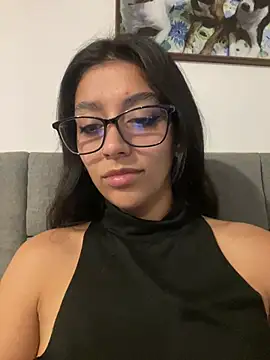 Snapshot of BrittanyDiaz chatting on 05-04-26, 08:22 BrittanyDiaz online show from 05-04-26, 08:22