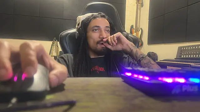 hotcamboy420 online show from 03-15-26, 12:17