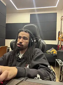 hotcamboy420 online show from 03-04-26, 05:26