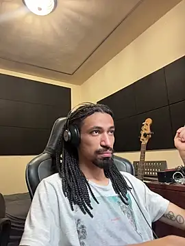 hotcamboy420 online show from 01-12-26, 07:09