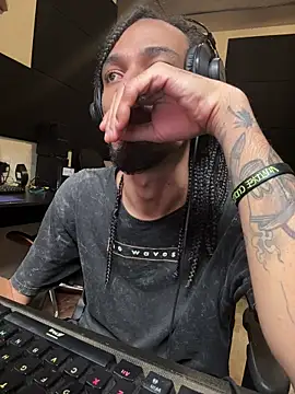 hotcamboy420 online show from 02-27-26, 06:19