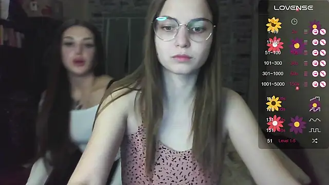 Snapshot of Boni_NeLL__ chatting on 01-23-25, 06:24 Boni NeLL   online show from 01-23-25, 06:24