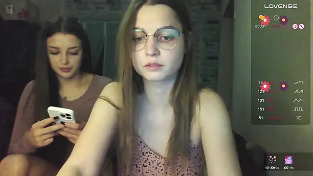 Snapshot of Boni_NeLL__ chatting on 01-20-25, 04:23 Boni NeLL   online show from 01-20-25, 04:23