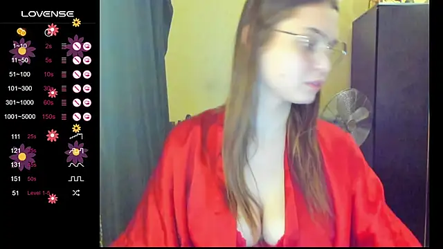Snapshot of Boni_NeLL__ chatting on 02-04-25, 02:43 Boni NeLL   online show from 02-04-25, 02:43