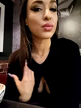 Snapshot of LydiaMaus96 chatting on 12-30-24, 03:34 LydiaMaus96 online show from 12-30-24, 03:34