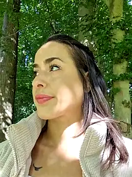 Snapshot of LydiaMaus96 chatting on 09-12-25, 12:16 LydiaMaus96 online show from 09-12-25, 12:16