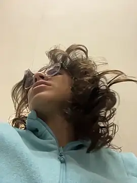 karlamorris  online show from 03-09-26, 01:14