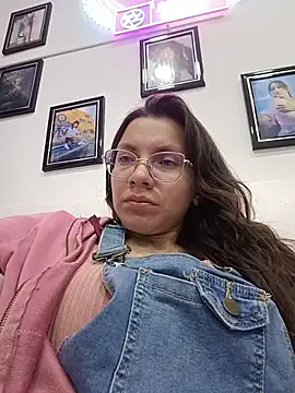 karlamorris  online show from 11-15-25, 04:44