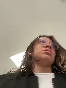 Snapshot of karlamorris_ chatting on 07-09-26, 01:10 karlamorris online show from 07-09-26, 01:10