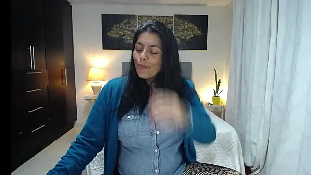 Lust Mom41 online show from 06-21-26, 01:11