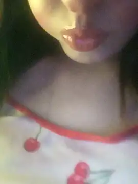 Snapshot of youka_tr chatting on 06-14-26, 12:29 youka tr online show from 06-14-26, 12:29