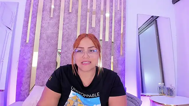 LeahxBarker online show from 03-19-25, 04:57