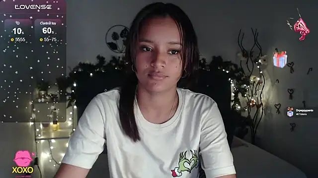 Snapshot of mia_sweetdc chatting on 01-05-25, 06:56 mia sweetdc online show from 01-05-25, 06:56