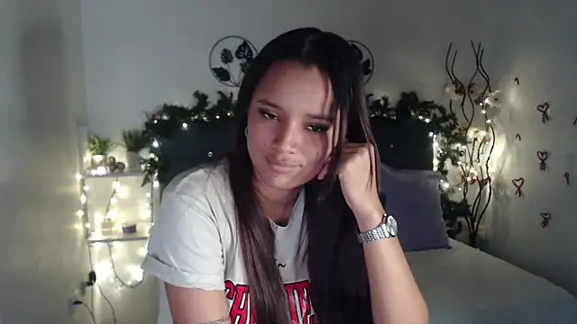 Snapshot of mia_sweetdc chatting on 12-22-24, 09:09 mia sweetdc online show from 12-22-24, 09:09