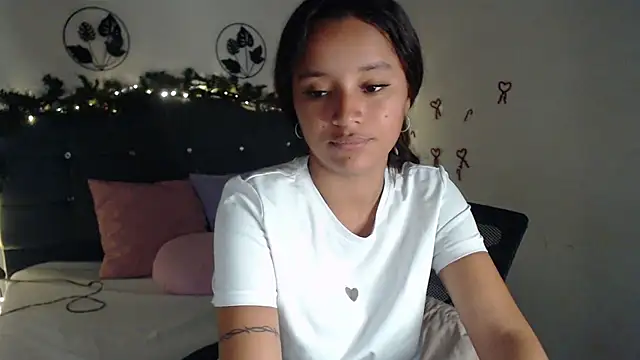 Snapshot of mia_sweetdc chatting on 12-16-24, 08:58 mia sweetdc online show from 12-16-24, 08:58