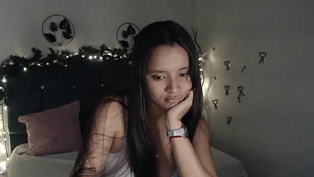 Snapshot of mia_sweetdc chatting on 12-14-24, 08:40 mia sweetdc online show from 12-14-24, 08:40