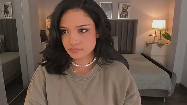 renee shelby  online show from 09-11-25, 09:04