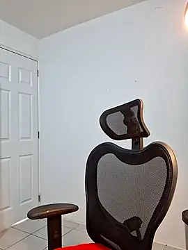 Andresarr93 online show from 09-11-25, 08:31