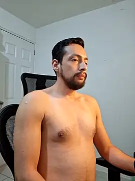 Andresarr93 online show from 11-28-25, 08:20