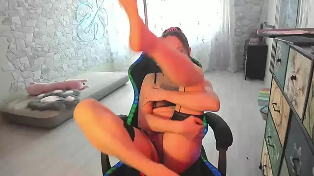 JessicaFamee online show from 04-12-26, 09:01