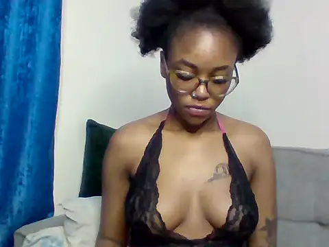  crystal princesss online show from 12-14-25, 01:56