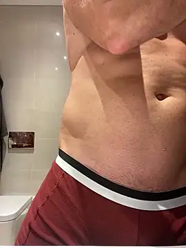 Mysteriousman83 online show from 12-28-24, 03:48