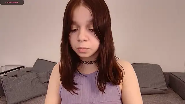 Snapshot of crystal_lilith chatting on 10-03-25, 07:04 crystal lilith online show from 10-03-25, 07:04