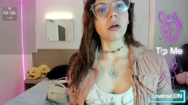 april dumont online show from 09-15-25, 01:33