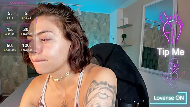 april dumont online show from 12-22-25, 02:39