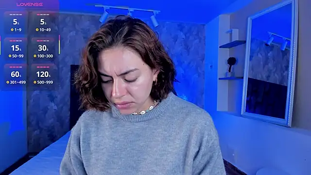 april dumont online show from 12-17-25, 02:22