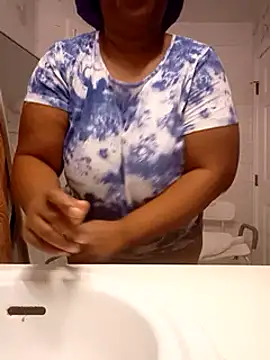 melalove88 online show from 01-27-25, 10:06