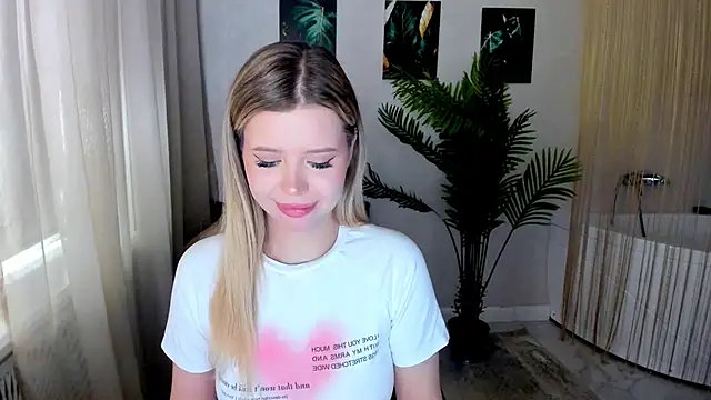 FollowLovee online show from 06-04-26, 03:55