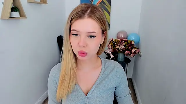 FollowLovee online show from 05-28-26, 04:20
