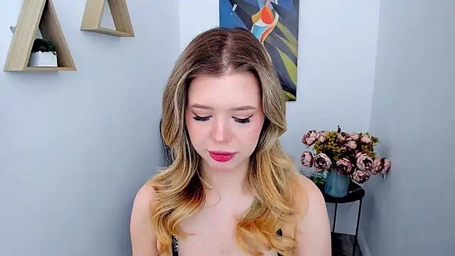 FollowLovee online show from 02-23-26, 07:36