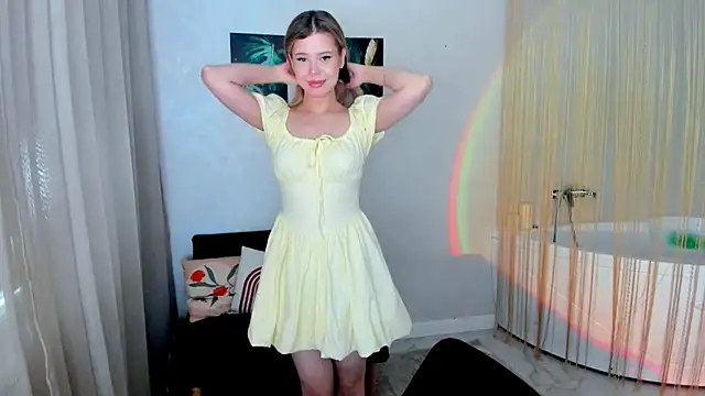 FollowLovee online show from 06-13-26, 03:48