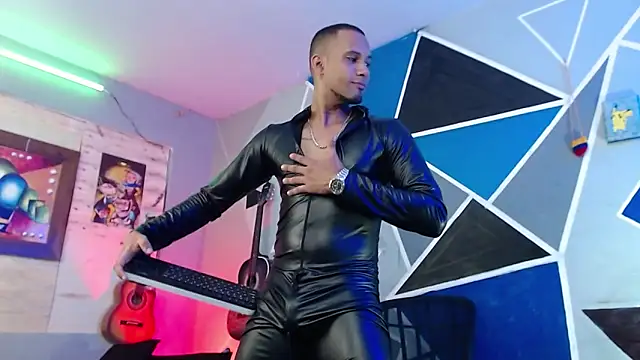 MagnusFrost online show from 12-23-25, 07:29