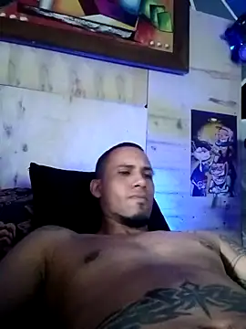 Snapshot of MagnusFrost chatting on 06-11-26, 08:50 MagnusFrost online show from 06-11-26, 08:50