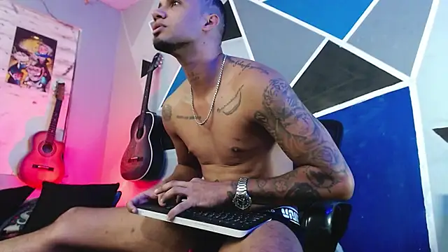 MagnusFrost online show from 12-22-25, 12:22