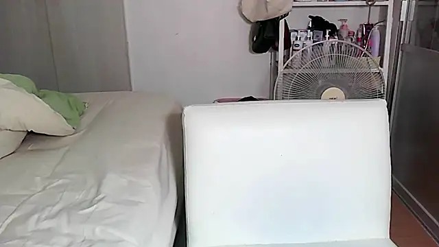 iamMalixxx online show from 03-06-26, 02:23