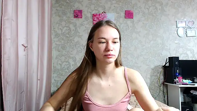 leila bambi  online show from 10-22-25, 01:10