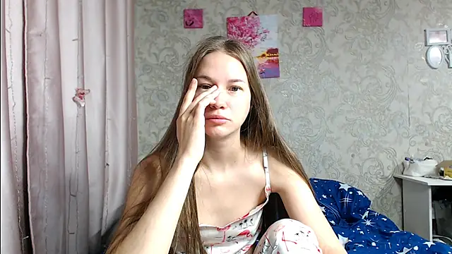 leila bambi  online show from 10-02-25, 08:01