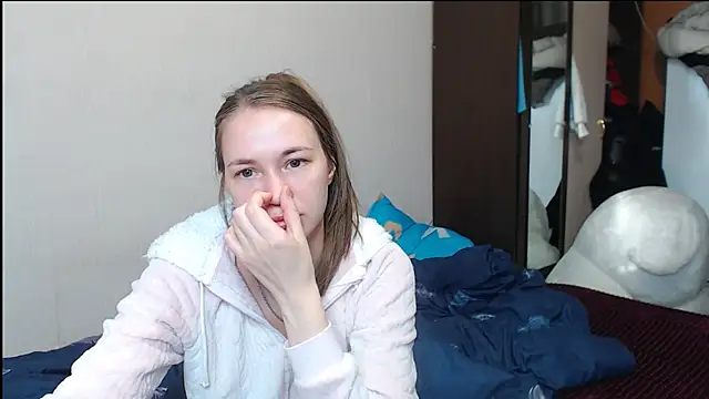 leila bambi  online show from 02-22-25, 05:23