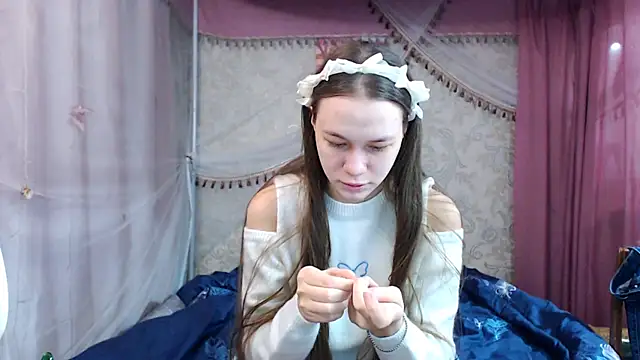 leila bambi  online show from 02-05-26, 10:16