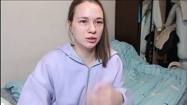 leila bambi  online show from 02-19-25, 10:31